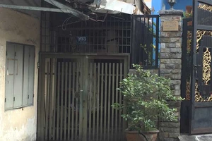 Cụ 94 tuổi kiện cụ 100 tuổi vì lối đi chung