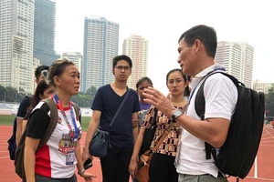 SEA Games 30 sát ngày khai mạc vẫn căng mình chạy