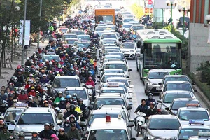 Đề xuất nhận diện xe bằng tem đăng kiểm