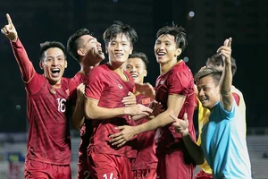 Chiến thắng nghẹt thở của U-22 Việt Nam trước Indonesia