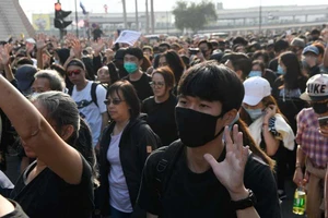 Hong Kong: Lo ngại từ biểu tình bạo lực kéo dài