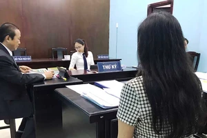 Đòi 5 tỉ vì bị đưa thông tin cá nhân lên web