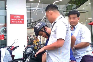 Vụ đưa xe về phường để mặc cả: Có dấu hiệu tội phạm