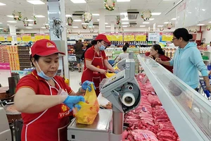 Thủ tướng: ‘Đừng có phao tin đồn nhảm thiếu thịt heo'