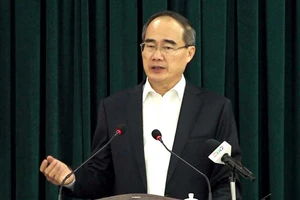 Xây dựng TP.HCM phát triển, vì cả nước, cùng cả nước