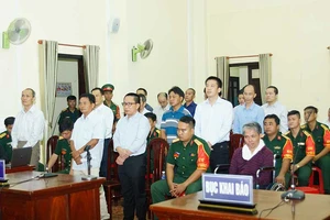 Cựu đại tá giúp làm giả hơn 50 triệu lít xăng