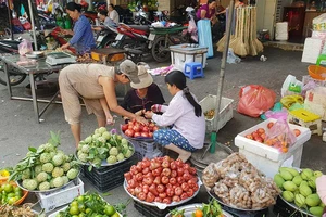 Siết kinh doanh thực phẩm ngày giáp tết