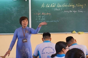 Chưa tăng phụ cấp giáo viên từ 1-7-2020