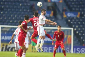 Việt Nam - UAE (0-0): Hồi hộp với hàng thủ!