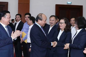 ‘Phải siết kỷ luật ngân sách, giảm chi hội nghị, hội thảo’