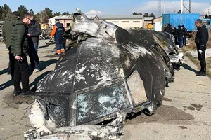 Máy bay Ukraine bị bắn: Chờ Iran đi bước tiếp theo