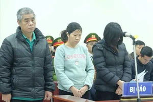 Vụ Trường Gateway: VKS đề nghị tù giam cả 3 bị cáo