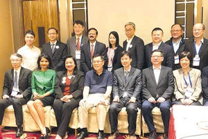 Người gốc Việt đầu tiên thành viện sĩ Viện Hàn lâm Úc