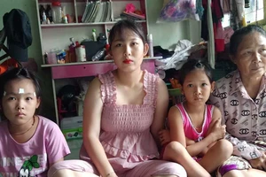 Bình Chánh: Xã giúp dân làm khai sinh cho trẻ