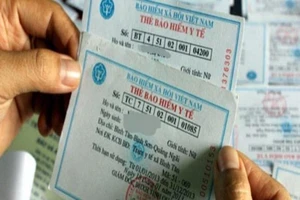 Đã mua bảo hiểm bên ngoài có phải tham gia BHYT theo trường?