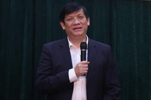 Việt Nam bình tĩnh và quyết liệt chống dịch Corona