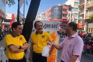 Bầu Đức, bầu Thắng, bầu Hải mở quán ‘Cà phê ông bầu’