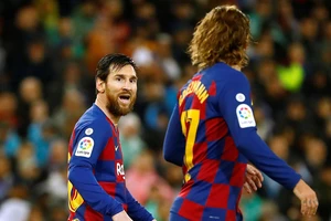 Nội bộ Barcelona rối rắm sau khi thua siêu kinh điển