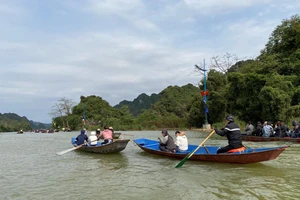 Nhiều bên cùng hợp sức kích cầu du lịch