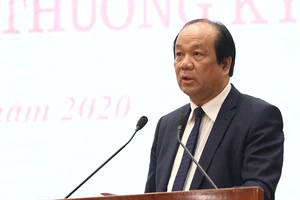 Người đến từ vùng dịch là phải cách ly