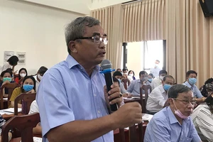 Thủ tục nhà, đất vẫn là một cửa, nhiều khóa