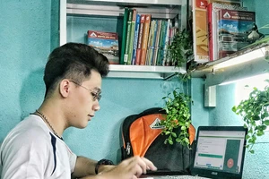 Tránh dịch COVID-19, tăng cường dạy trực tuyến