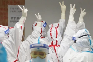 Dịch COVID-19: Trung Quốc thành công nhưng chưa hết lo