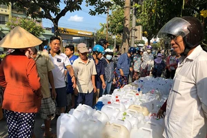 Chống hạn mặn: Không nên đào hồ tích nước quy mô lớn