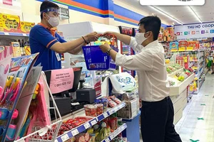 Giảm giá thực phẩm để kích cầu