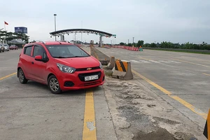 Hải Phòng giải thích về việc bắt xe, người ngoại tỉnh quay đầu