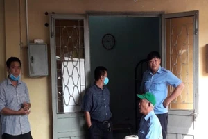 Cơ quan nào có quyền phạt người không mang khẩu trang?