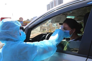 Thủ tướng: Làm tốt cách ly xã hội sẽ không có đỉnh dịch