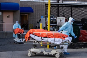 Thế giới chống COVID-19: Đâu là thách thức lớn nhất?