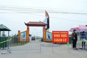 Ráo riết rà soát, dập các ổ dịch COVID-19