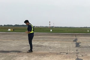 Tháng 7 sẽ nâng cấp đường băng sân ​bay Nội Bài, Tân Sơn Nhất