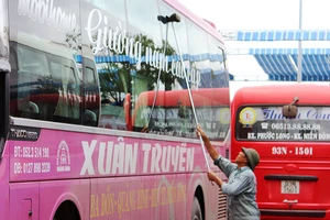 Nhiều nơi cho xe liên tỉnh hoạt động trở lại