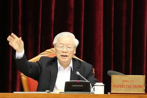 Không để lọt vào bộ máy cán bộ không đủ đức, tài