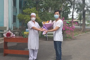 Phó Thủ tướng: Không chủ quan khi dịch bệnh còn rình rập