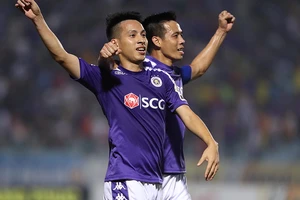 Các CLB Việt Nam hội quân chuẩn bị V-League trở lại