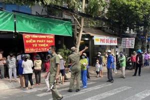 Điều kiện để lao động tự do nhận tiền hỗ trợ bởi dịch