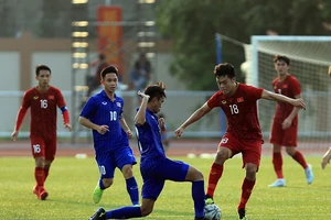 Thai-League thay vì đối đầu AFF Cup lại ‘học’ M-League
