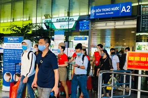 Hàng không trở lại với bầu trời