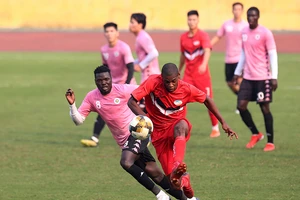 Không hủy Cúp Quốc gia, V-League vẫn chờ