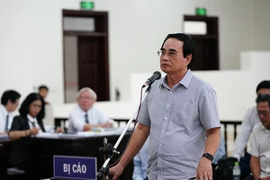 Cựu chủ tịch Đà Nẵng kêu oan, mong tòa tuyên vô tội