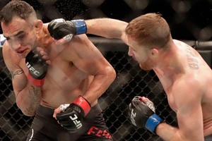 Loạt trận UFC 249: Ngựa về ngược