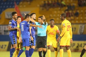 Cần sự công bằng ở V-League