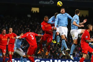 Bóng đá Anh sắp trở lại, Ý còn lâu