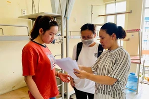 Sinh viên mất tài sản khi ký túc xá thành khu cách ly