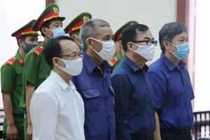 Y án vụ giao đất vàng số 15 Thi Sách