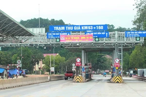 Lối ra cho dự án thu phí giao thông không dừng